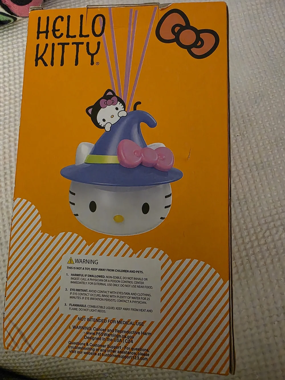 Hello Kitty LED Witch Hat Aroma Fan - Multicolor